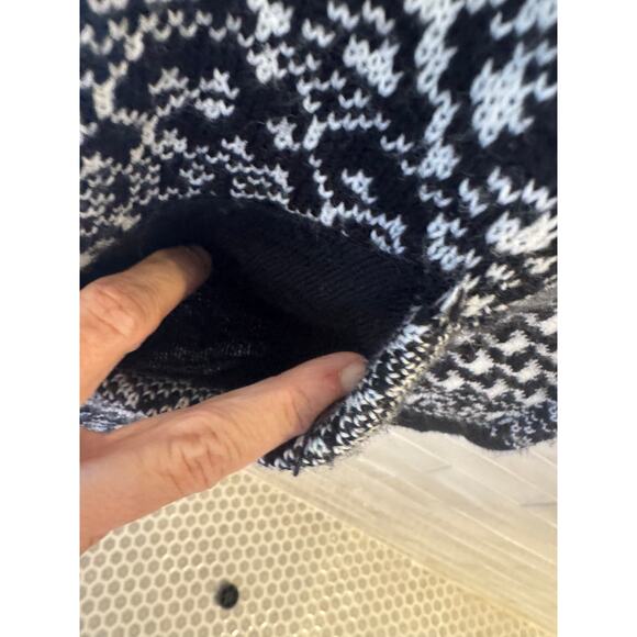 Coldwater Creek Cardigan Sweater Women’s 1X Black White Geometric Knit Pockets - Picture 4 of 6